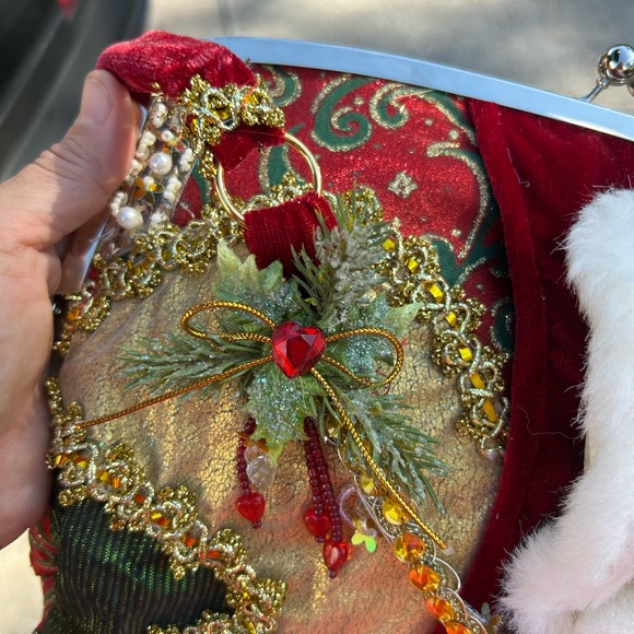 Mark Robert’s king of hearts fairy purse - Picture 3 of 9